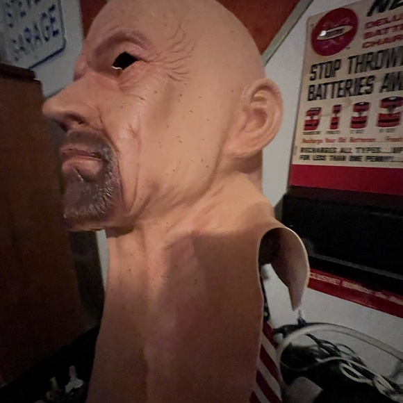 Walter White Breaking Bad TV Show Full Face Mask - Picture 3 of 4